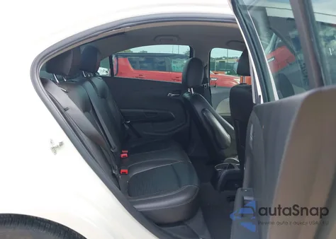 2014 Chevrolet Sonic Ltz Auto z USA, uszkodzony, nr VIN 1G1JE5SB2E4212067